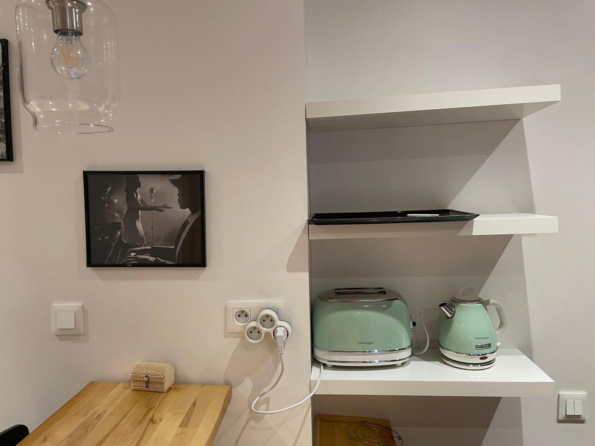 Superbe Montmartre, Rue Des Abbesses Appartamento