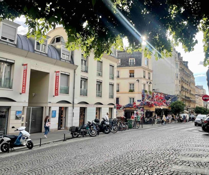 Appartamento Superbe Montmartre, Rue Des Abbesses *